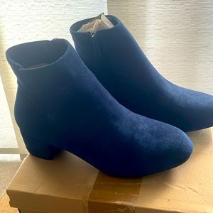 Brand new Blue suede booties